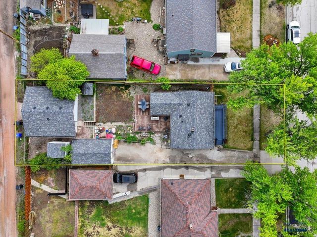 320 ST CHARLES, Rapid City, SD 57701