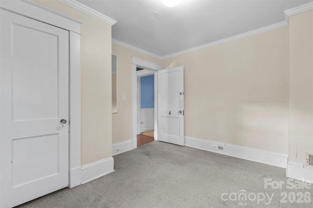 708 E Lake Drive, Greensboro, NC 27401