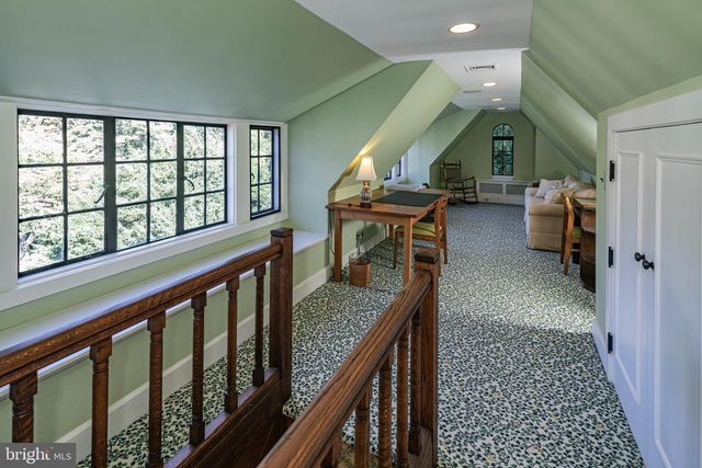 155 HODGE RD, Princeton, NJ 08540