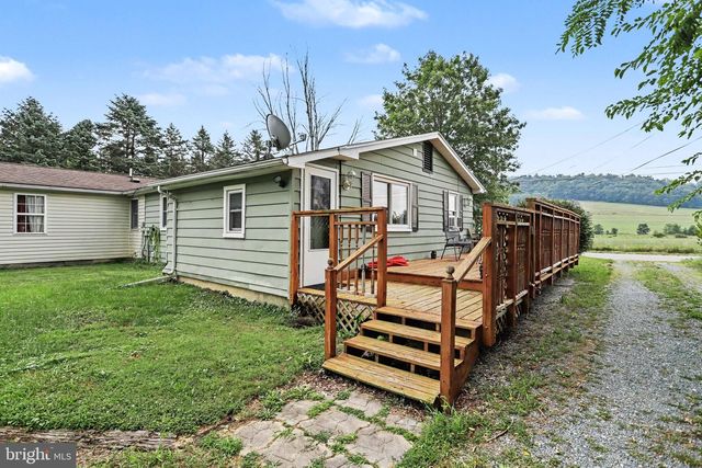 120 WATER ST, Fairfield, PA 17320