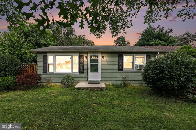 120 WATER ST, Fairfield, PA 17320