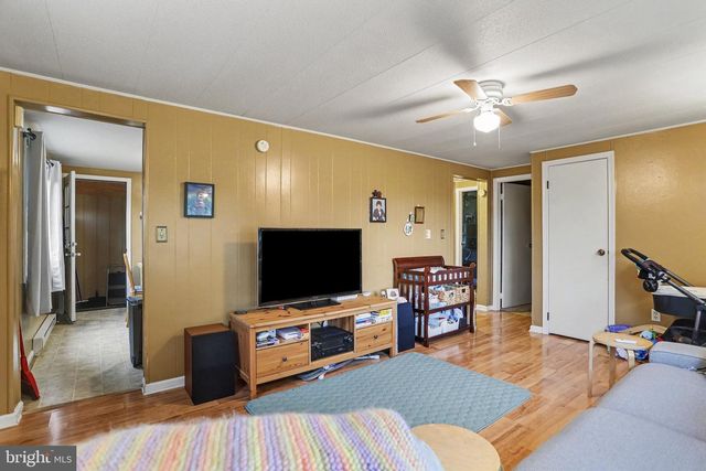 120 WATER ST, Fairfield, PA 17320