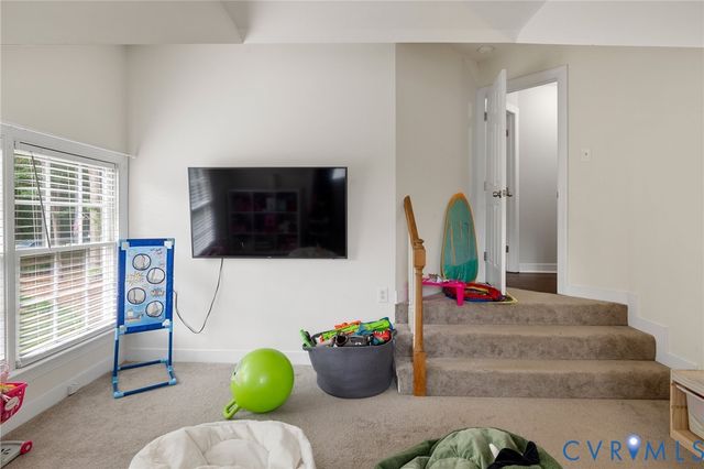 6110 Sedgefield Ter, Midlothian, VA 23112