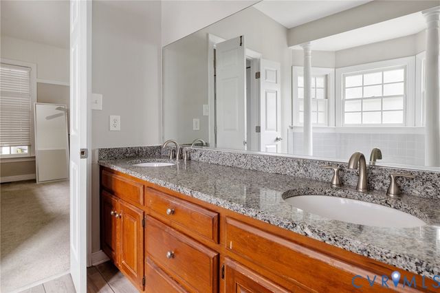 6110 Sedgefield Ter, Midlothian, VA 23112