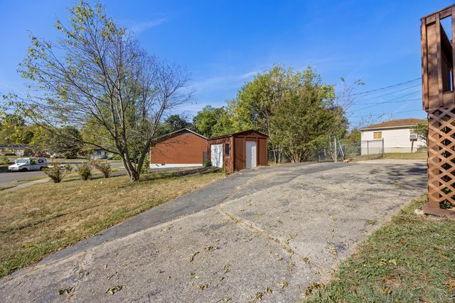 1316 Jannelle Court, Lexington, KY 40517
