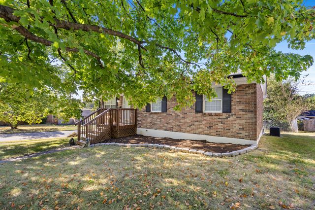 1316 Jannelle Court, Lexington, KY 40517