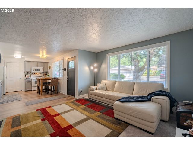 3837 Ne 45TH St, Vancouver, WA 98661
