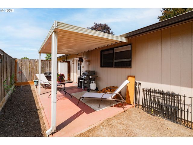 3837 Ne 45TH St, Vancouver, WA 98661