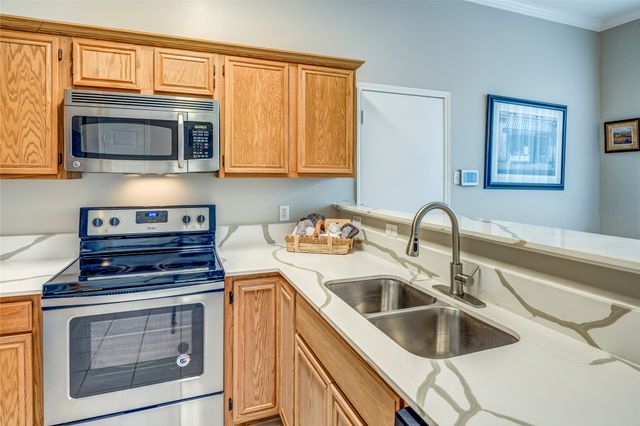 775 Marble Canyon Circle, Irving, TX 75063