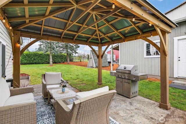 615 NE 257th Avenue, Camas, WA 98607