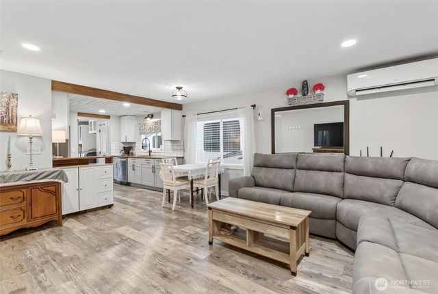 615 NE 257th Avenue, Camas, WA 98607