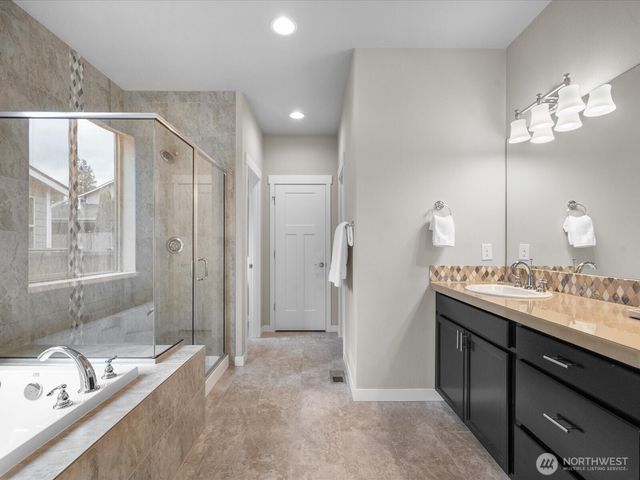 32781 NE 52nd Street, Carnation, WA 98014