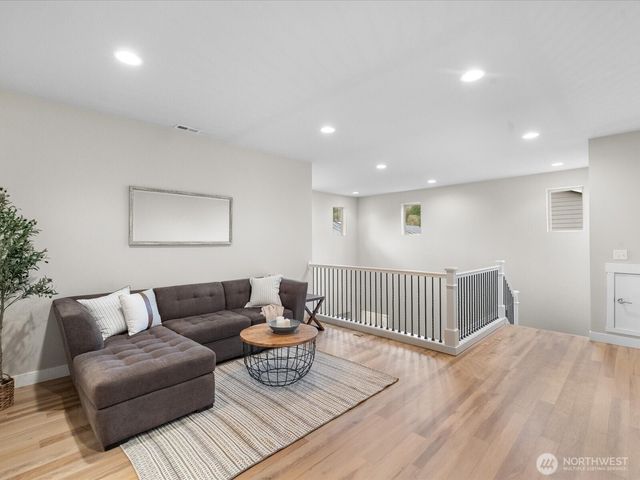 32781 NE 52nd Street, Carnation, WA 98014