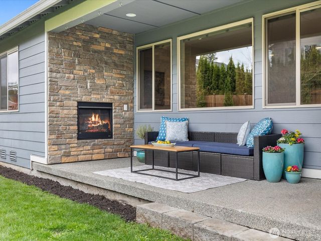 32781 NE 52nd Street, Carnation, WA 98014