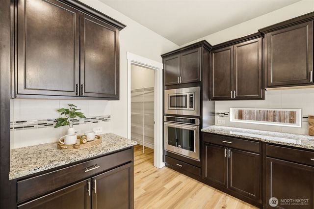 32781 NE 52nd Street, Carnation, WA 98014