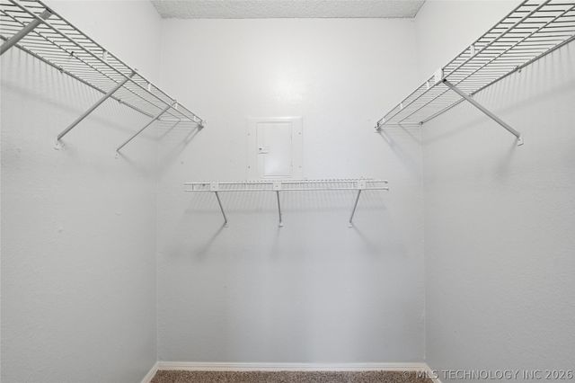 6251 S Yorktown Place 23U, Tulsa, OK 74136