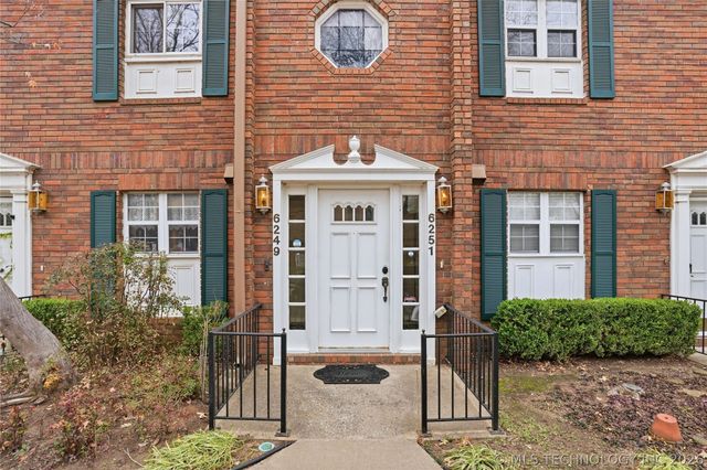 6251 S Yorktown Place 23U, Tulsa, OK 74136