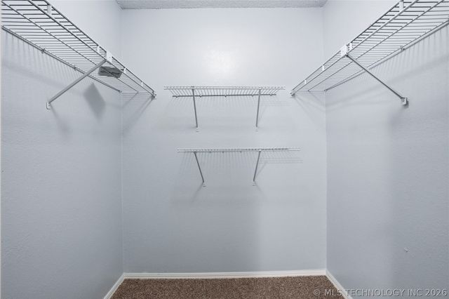 6251 S Yorktown Place 23U, Tulsa, OK 74136