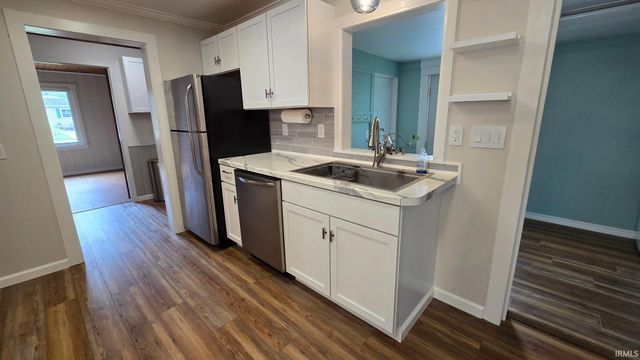 57047 Greenlawn Avenue, Osceola, IN 46561