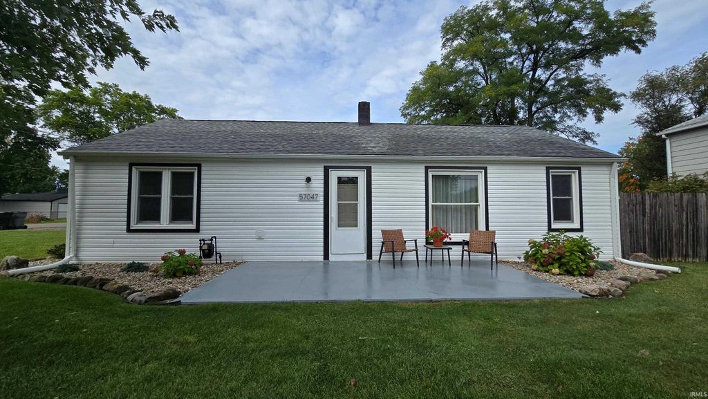 57047 Greenlawn Avenue, Osceola, IN 46561