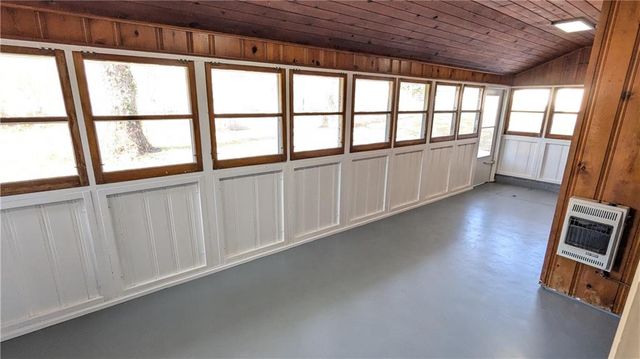 1601 Central Avenue, Horton, KS 66439