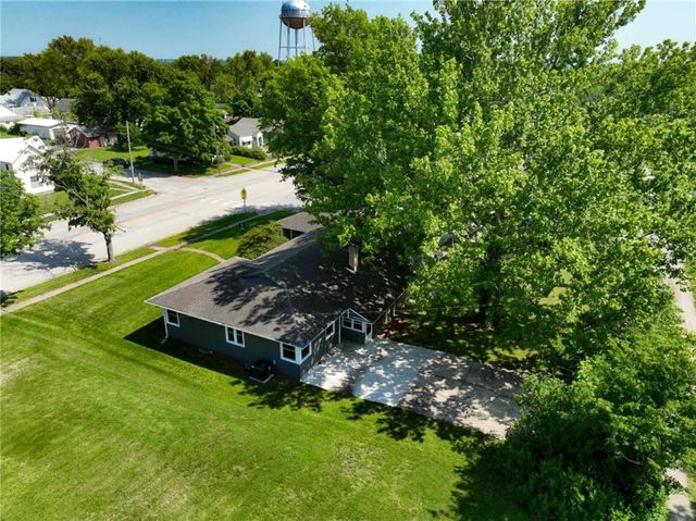 1601 Central Avenue, Horton, KS 66439