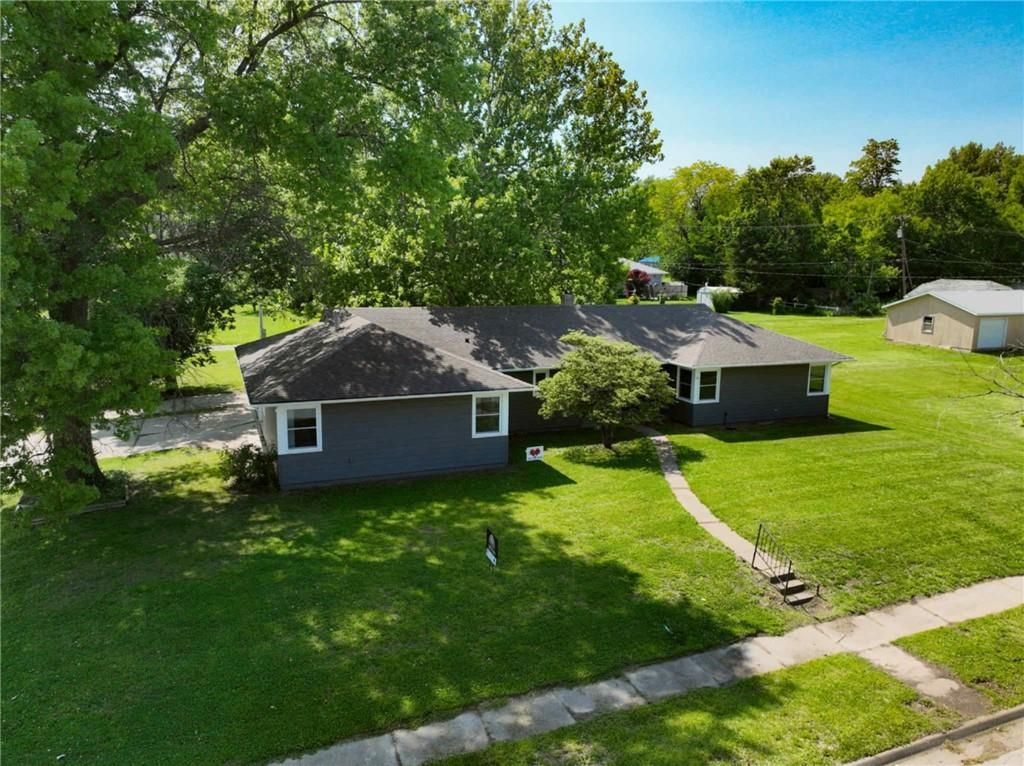 1601 Central Avenue, Horton, KS 66439