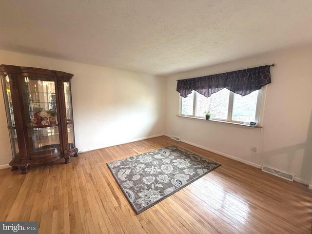 604 A ST, Pasadena, MD 21122