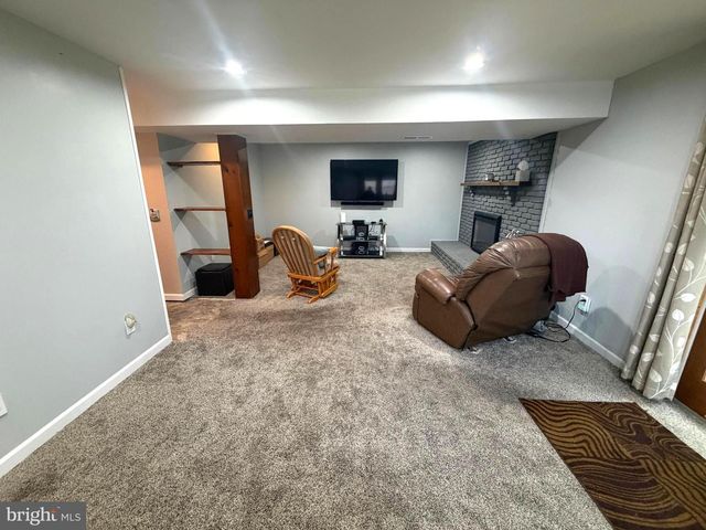 604 A ST, Pasadena, MD 21122