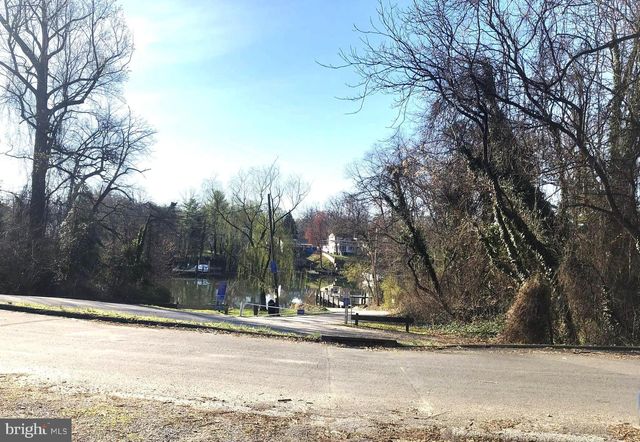 604 A ST, Pasadena, MD 21122