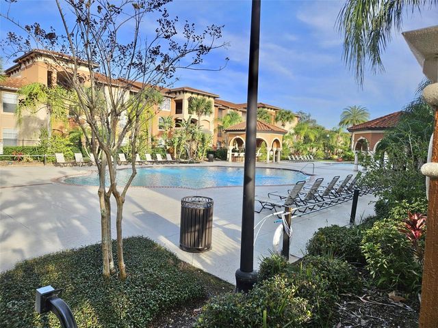 5542 METROWEST BOULEVARD 104, Orlando, FL 32811