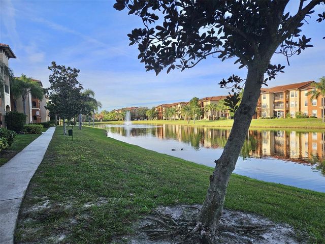 5542 METROWEST BOULEVARD 104, Orlando, FL 32811