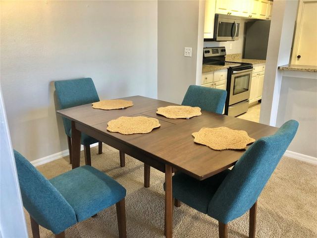 5542 METROWEST BOULEVARD 104, Orlando, FL 32811