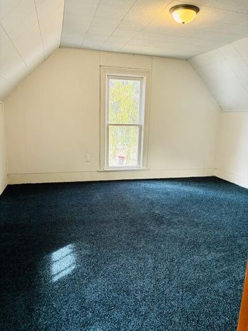 531 W Franklin Avenue, Reed City, MI 49677