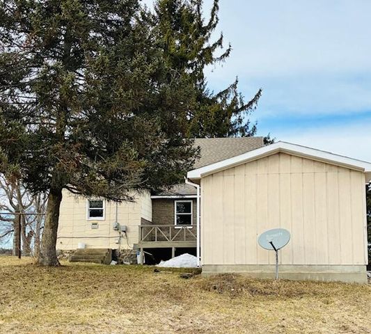 531 W Franklin Avenue, Reed City, MI 49677