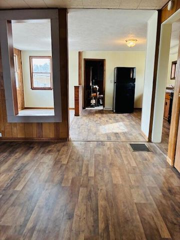 531 W Franklin Avenue, Reed City, MI 49677