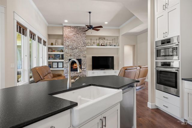 2023 N Sensation Ave, Eagle, ID 83616