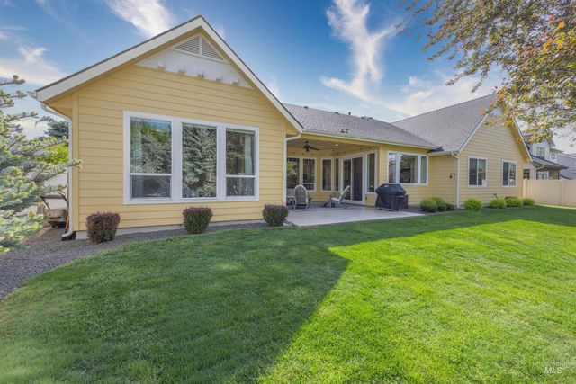 2023 N Sensation Ave, Eagle, ID 83616