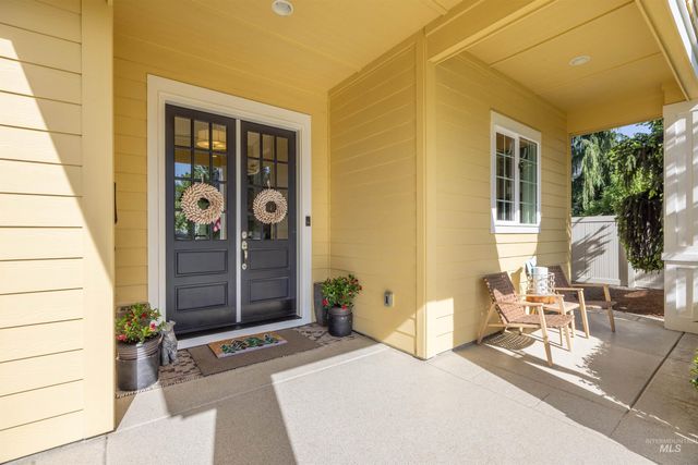 2023 N Sensation Ave, Eagle, ID 83616