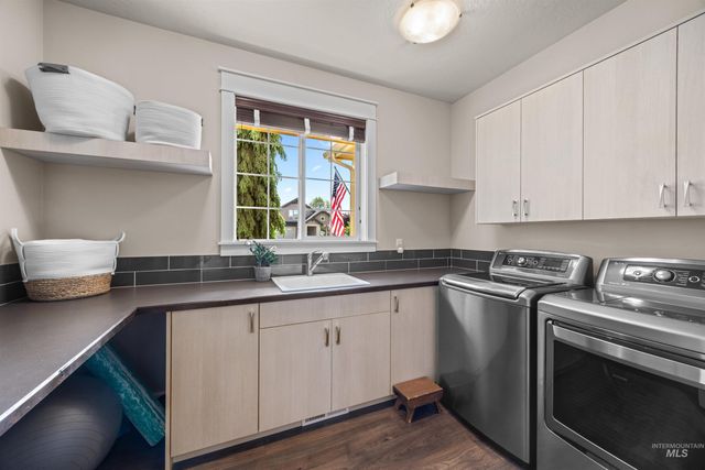 2023 N Sensation Ave, Eagle, ID 83616