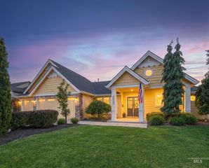 2023 N Sensation Ave, Eagle, ID 83616