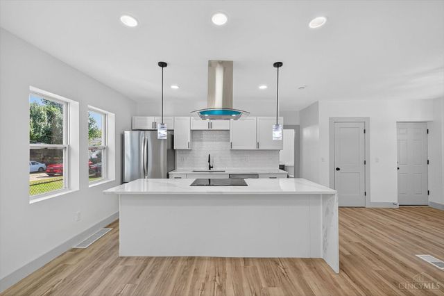 1735 Andina Avenue, Cincinnati, OH 45237