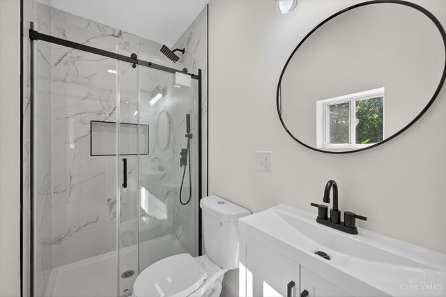 1735 Andina Avenue, Cincinnati, OH 45237