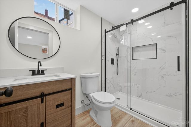 1735 Andina Avenue, Cincinnati, OH 45237