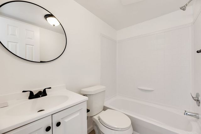 393 Knollwood Road, Knollwood, TX 75092