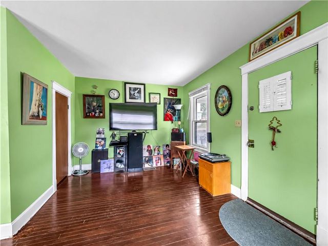 4542 State Line Road, Kansas City, KS 66103