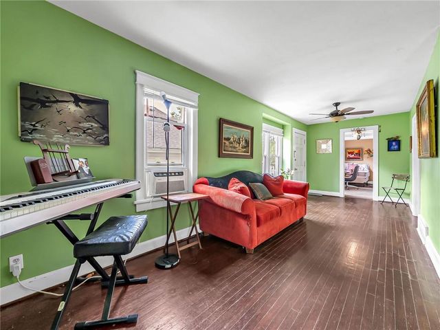 4542 State Line Road, Kansas City, KS 66103