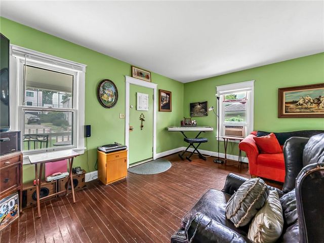 4542 State Line Road, Kansas City, KS 66103