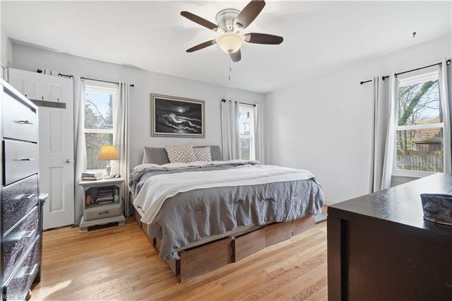 992 Larkaway CT, Virginia Beach, VA 23464