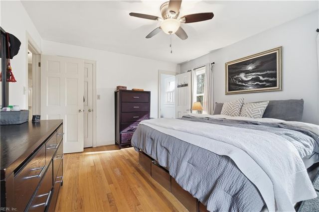 992 Larkaway CT, Virginia Beach, VA 23464